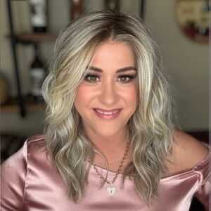 Luxury Full Monofilament Wavy Wig Toasted Coconut Blonde